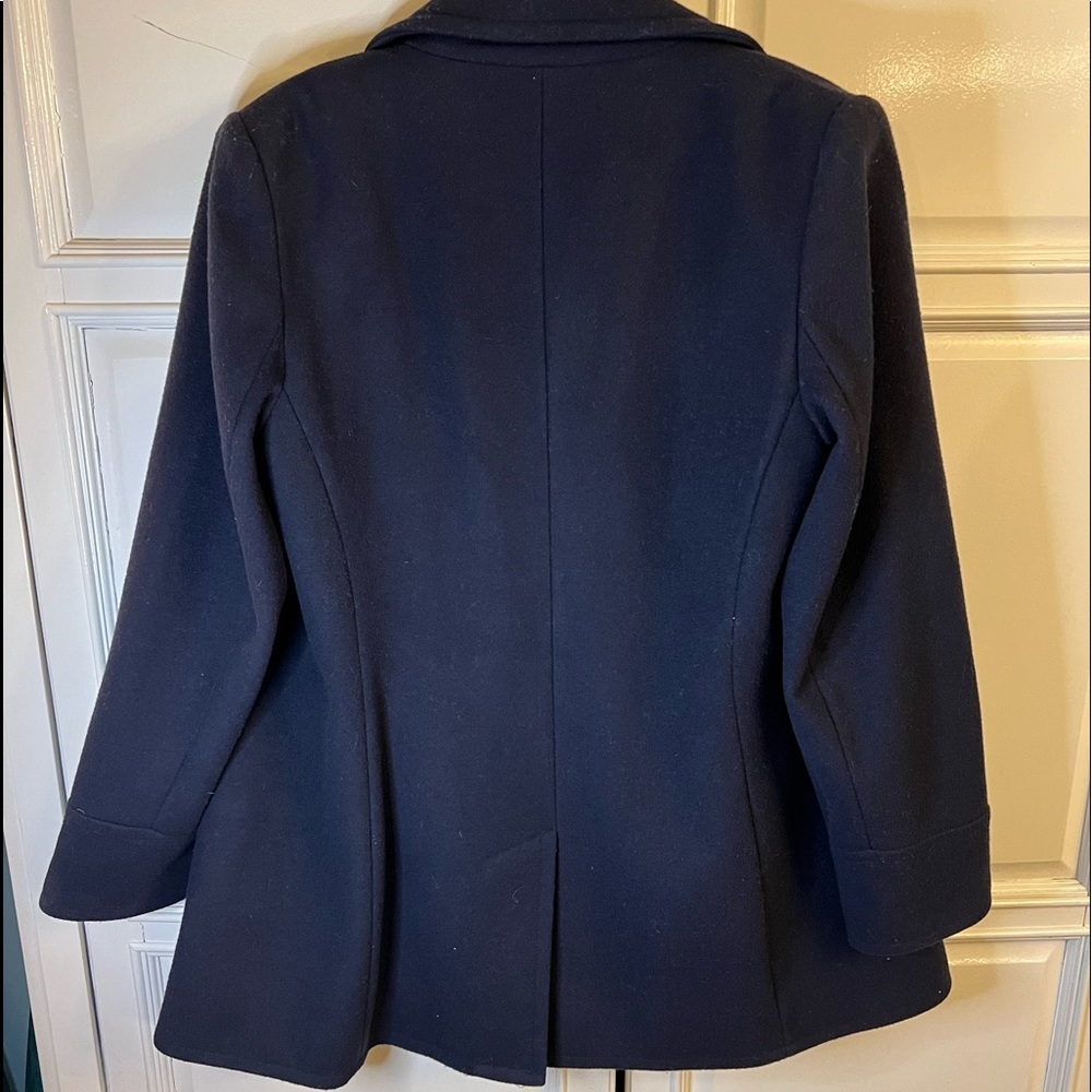 Pendleton Woman’s Jacket! - image 7